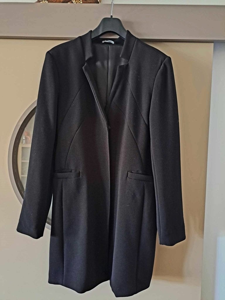 Silvian Heach, mantel tussenseizoen, M/L, Kleding | Dames, Ophalen of Verzenden, Zo goed als nieuw, Maat 38/40 (M), Zwart