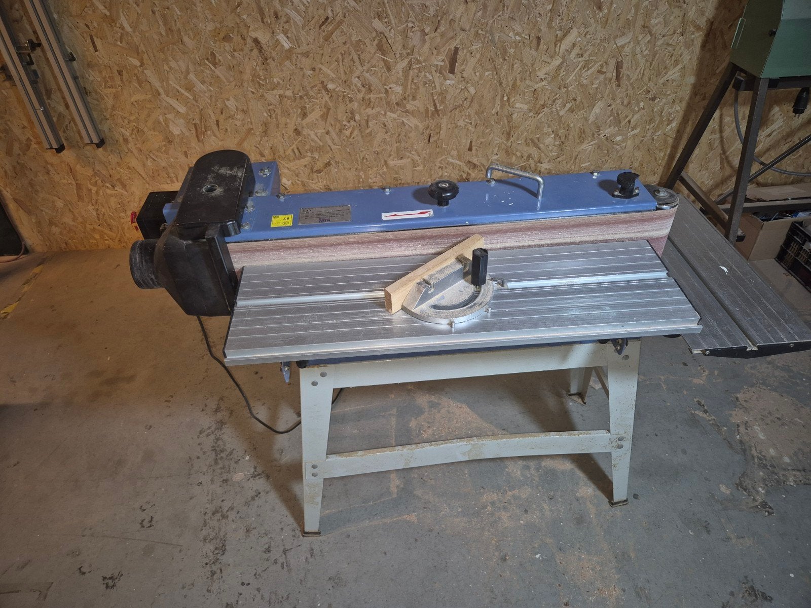 HBM 200 Band-/Rondschuurmachine - 1100W, 2016, Ophalen of Verzenden