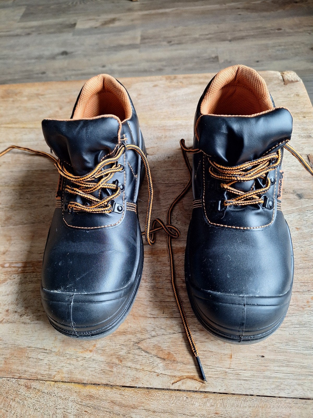 Gerba Flyer Low S3 SRC Veiligheidsschoenen Maat 40, Ophalen of Verzenden, Gebruikt
