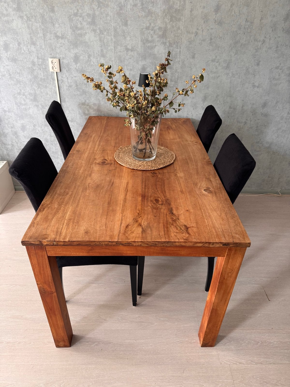 Massief houten eettafel met 4 stoelen, Gebruikt, 150 tot 200 cm, Vier personen, Rechthoekig
