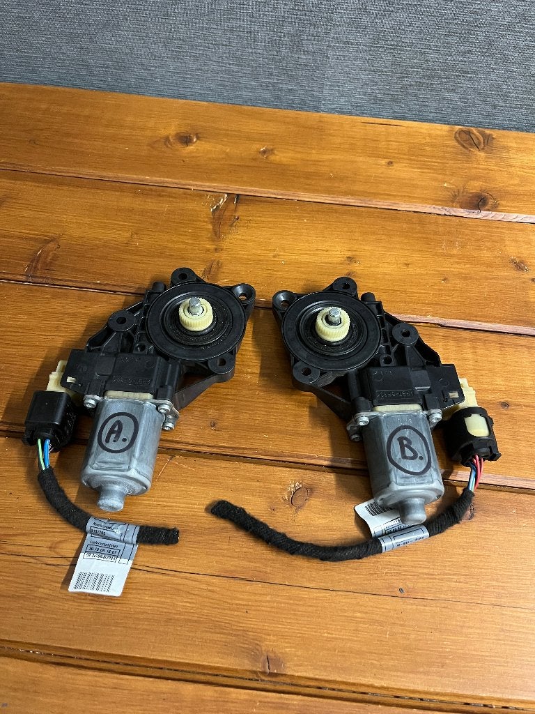 2x R56 Mini Cooper raam motor 2006/2013 , 20 euro p.stk., Ophalen of Verzenden, Gebruikt, Mini
