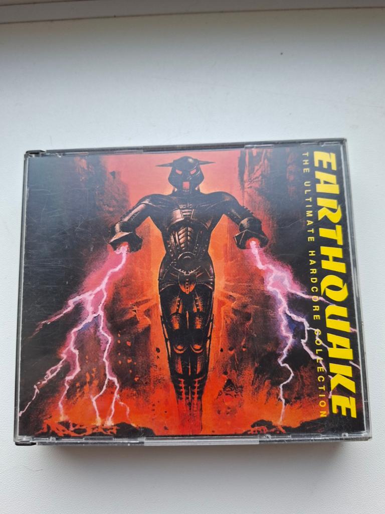 Earthquake 1.        dubbel cd, Ophalen of Verzenden, Zo goed als nieuw