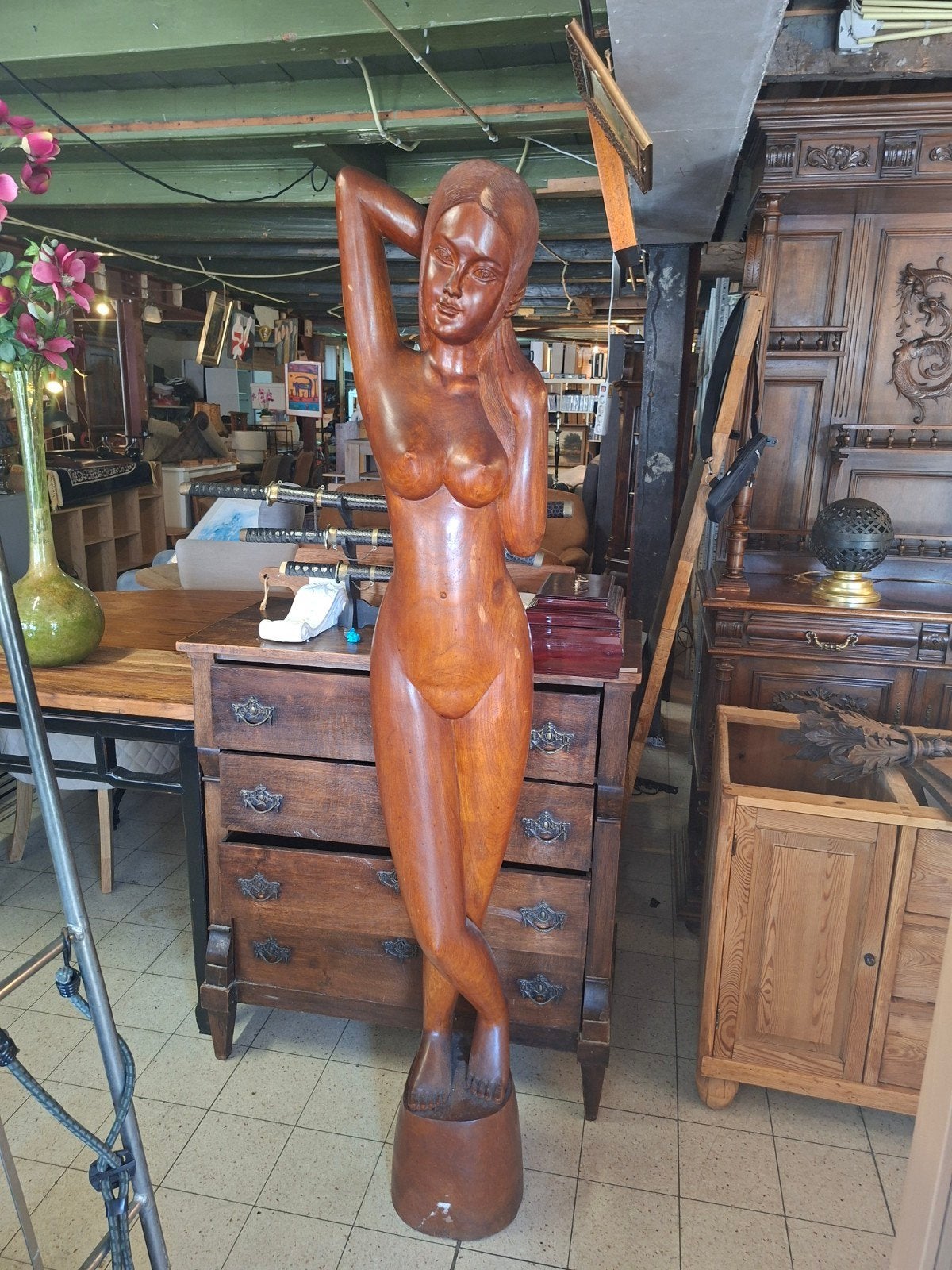 Groot houten beeld van een vrouw 185 cm levensgroot, Ophalen, Handgemaakt, 1 meter - 2 meter, Beeld