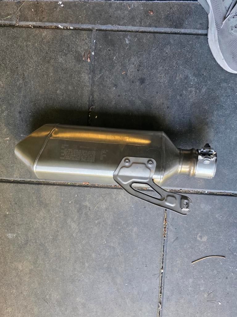 Originele BMW S1000R S1000RR Slip-on Uitlaat 2021, Ophalen of Verzenden, Gebruikt