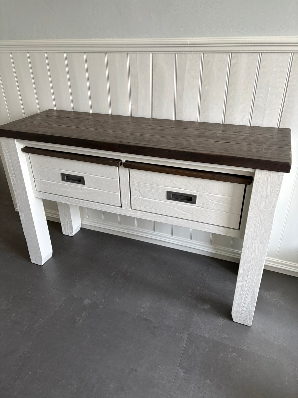 Wandtafel Henders en Hazel Velasco, Ophalen
