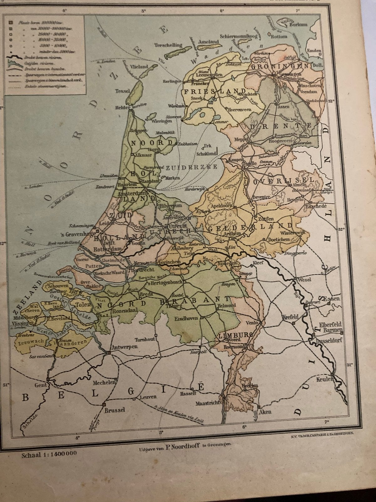 R. Bos' Schoolatlas van Nederland en zijn Overzeesche Gewest, Gelezen, Bosatlas, Ophalen of Verzenden, 1800 tot 2000