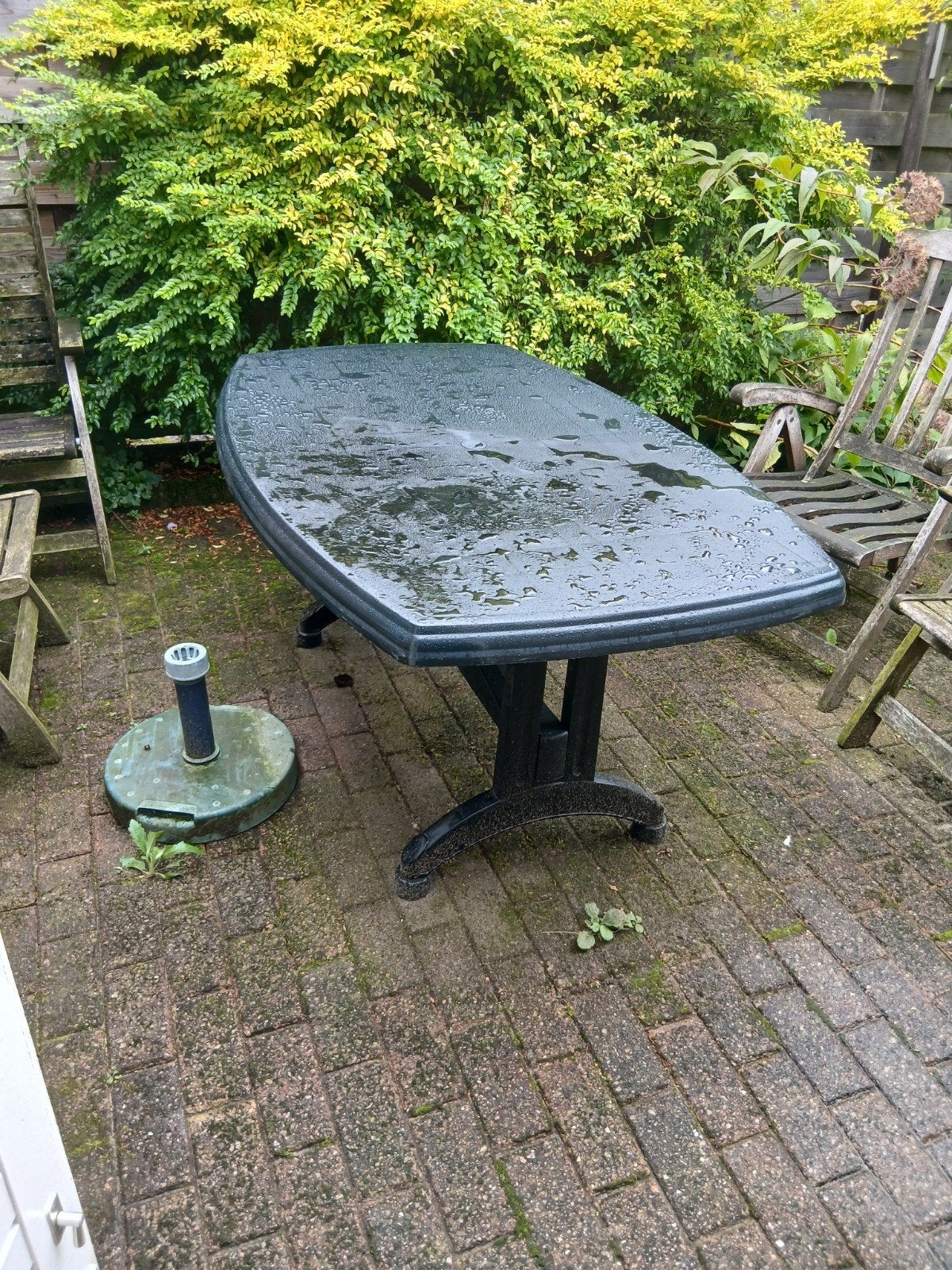gratis tuintafel, Ophalen, Gebruikt, Rechthoekig, Kunststof