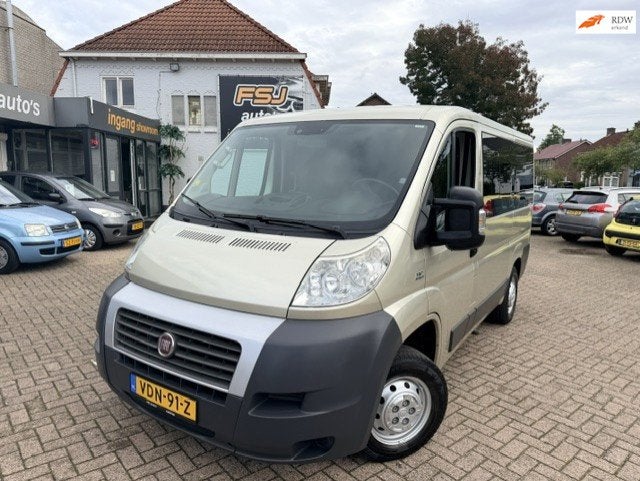 Fiat Ducato 30 2.3 MULTIJET / KH1-DC / ROLSTOELVERVOER!, Euro 5, Stof, Gebruikt, Zwart