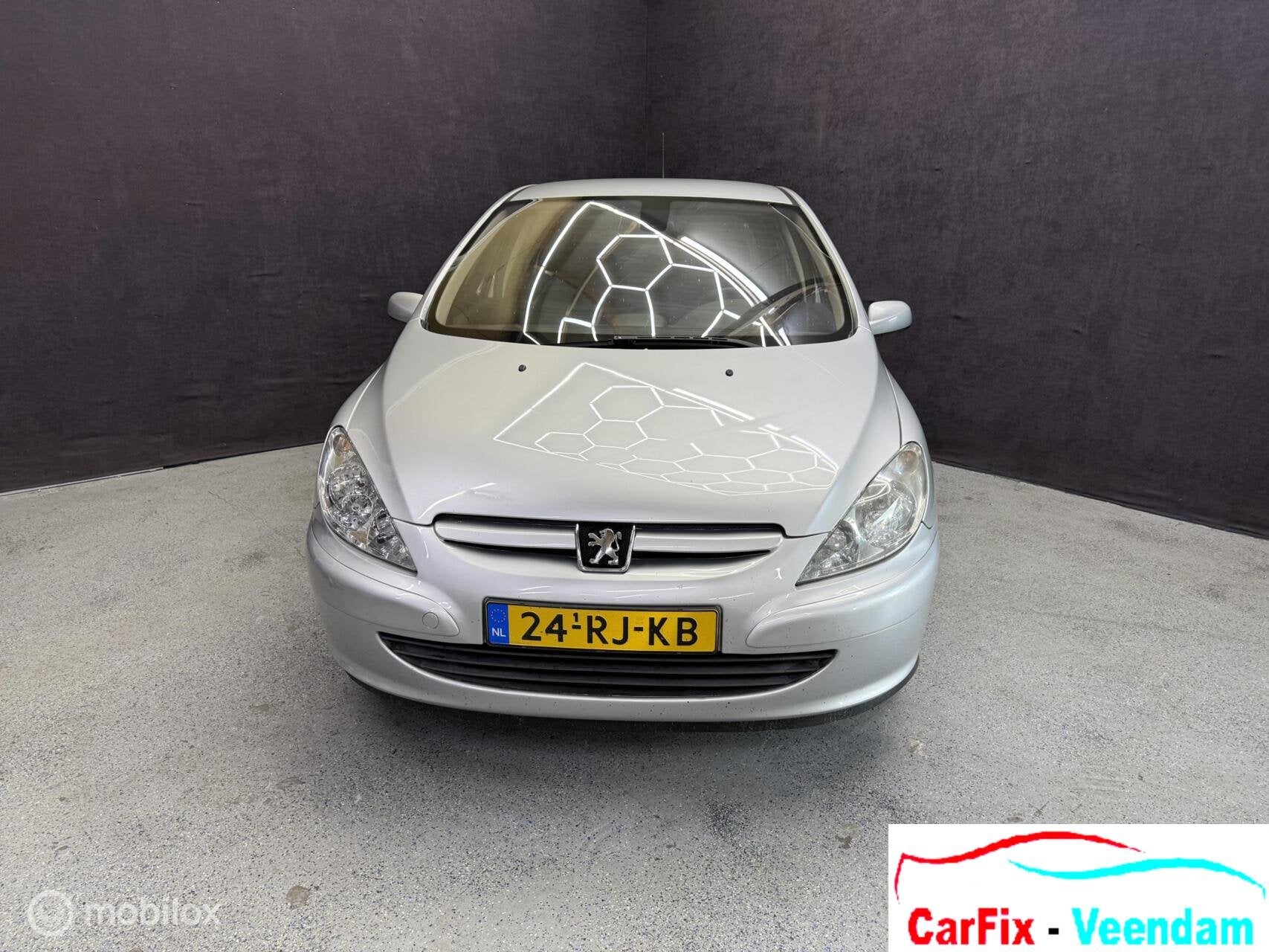 Peugeot 307 1.6-16V XS Premium EXPORT-HANDEL, Voorwielaandrijving, 4 cilinders, 635 kg, Handgeschakeld