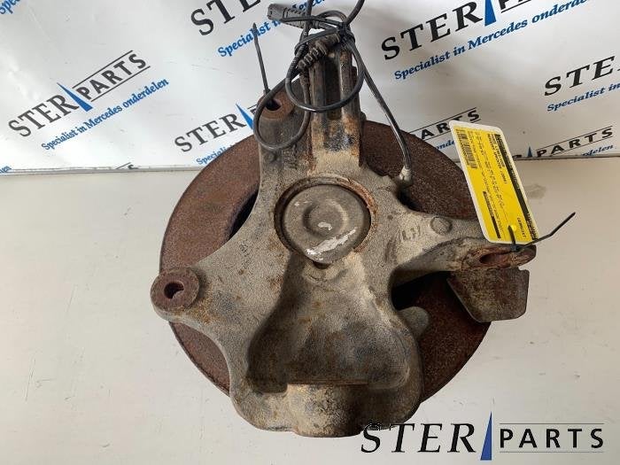 Fusee links-voor van een Mercedes Sprinter, Auto-onderdelen, Gebruikt, -, Ophalen of Verzenden, -