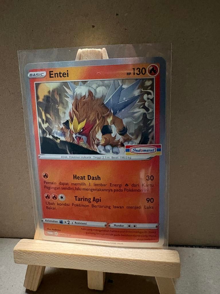 Pokémon Kaart Entei Indomaret Promo Foil, Ophalen of Verzenden, Zo goed als nieuw, Losse kaart, Foil