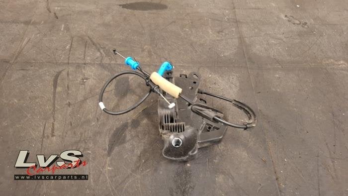 Deurslot Mechaniek 4Deurs links-voor van een Opel Astra, Gebruikt, -, -, Opel