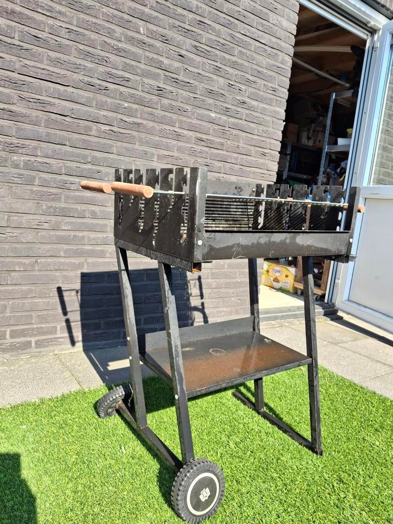 Grote barbecue, Ophalen, Zo goed als nieuw