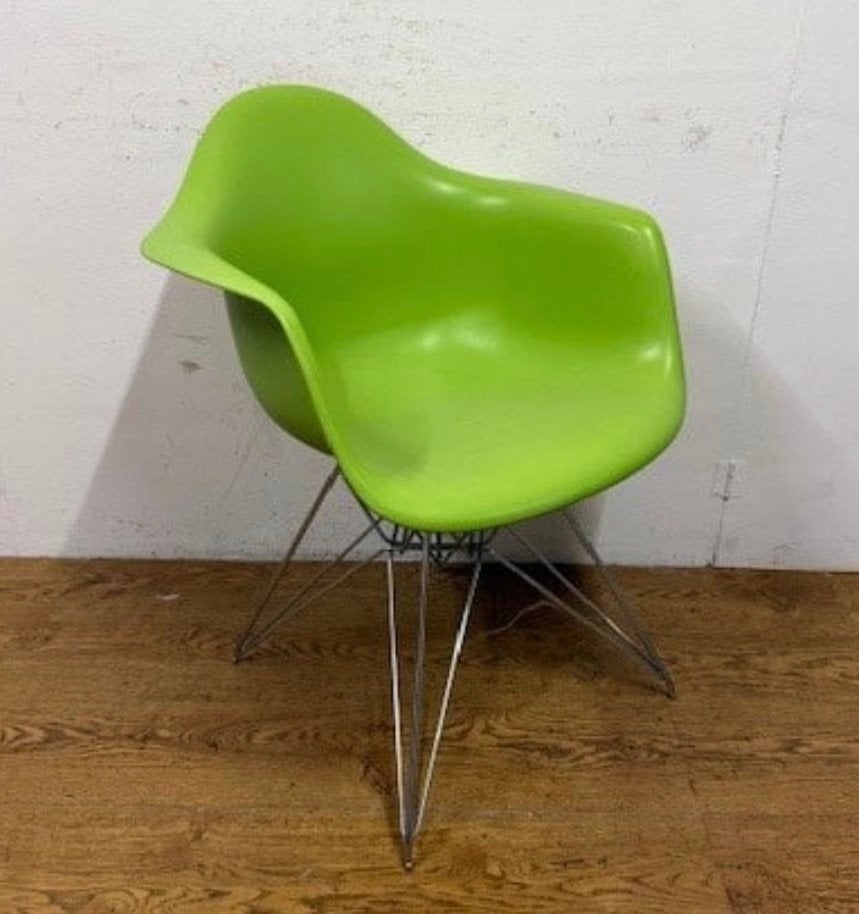 12 vitra DAR design horeca kuip stoel spinpoot horeca set, Huis en Inrichting, Kunststof, Zwart, Ophalen of Verzenden, Zo goed als nieuw