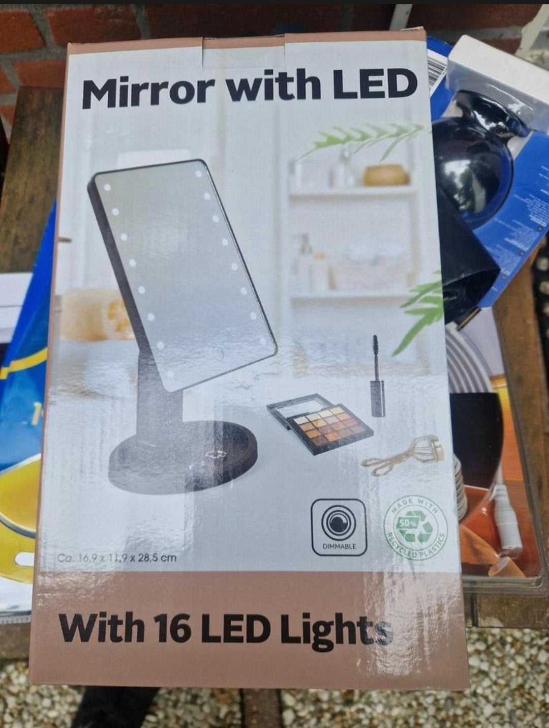 Make-up spiegel met LED verlichting - Nieuw in doos, Huis en Inrichting, Woonaccessoires | Spiegels, Ophalen of Verzenden