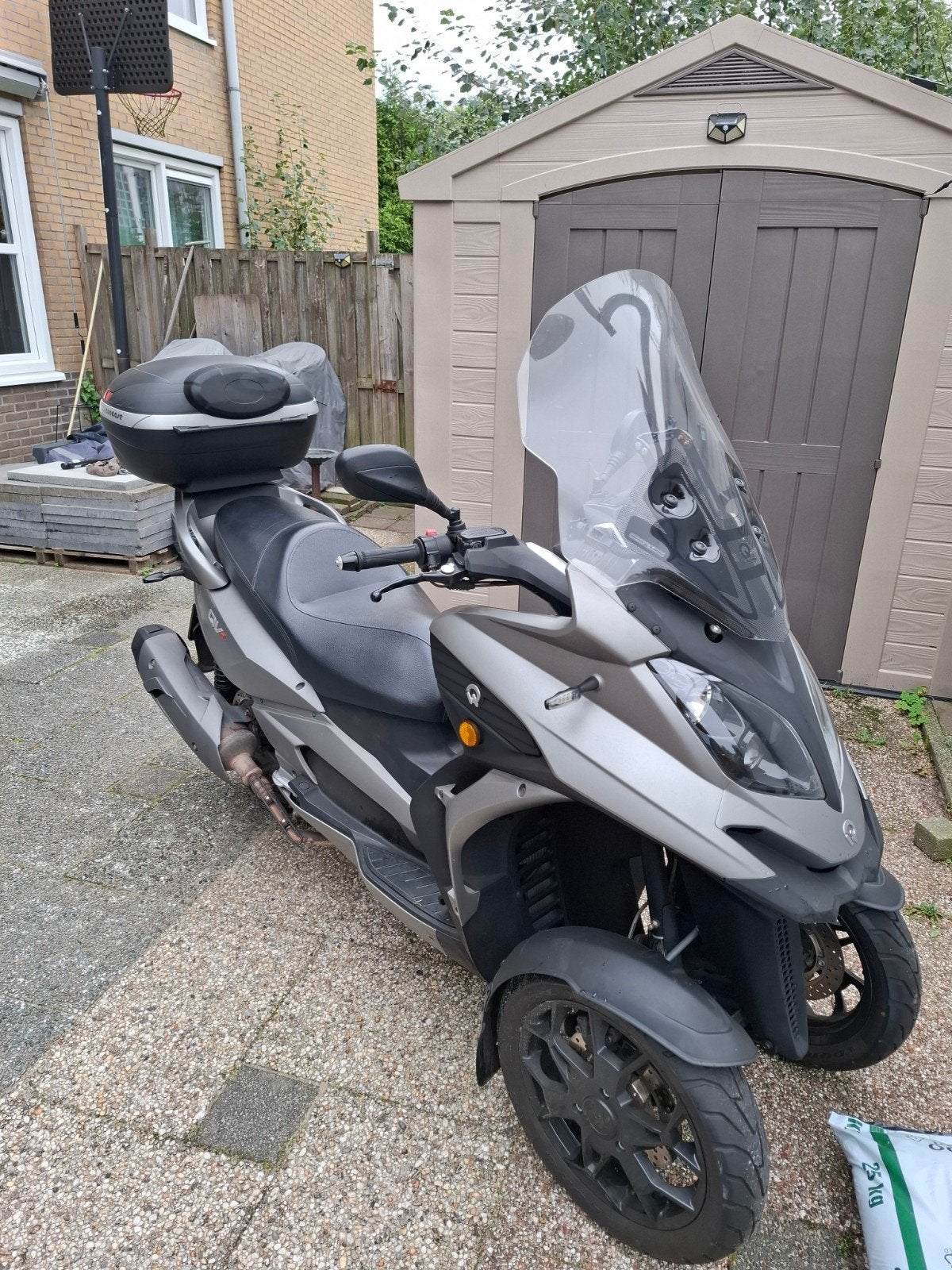 Qooder QV3 2020 - Nette motorscooter met topkoffer, Ophalen of Verzenden