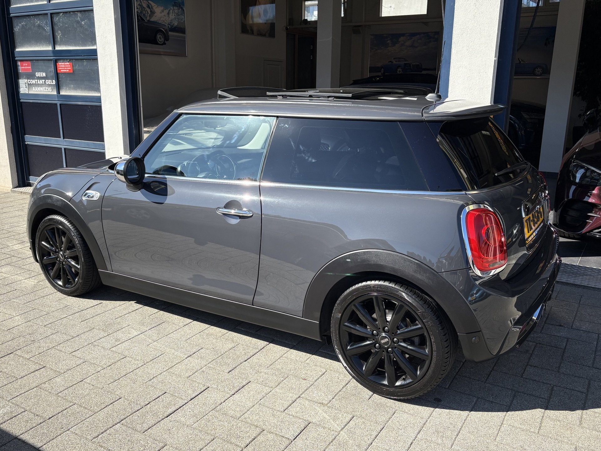 MINI 3-deurs 2.0 Cooper S Chili JCW/PANORAMA /LEDER/CLIMA/TO, Auto's, 1998 cc, Gebruikt, Euro 6, 4 stoelen