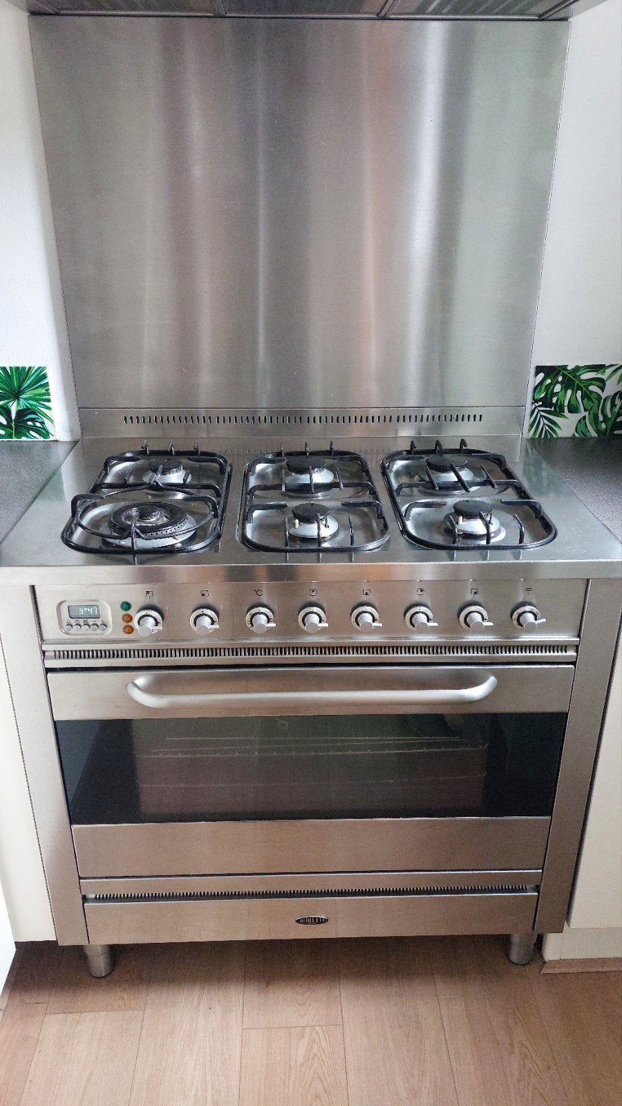 Fornuis met oven en afzuigkap - Boretti, Gebruikt, 60 cm of meer, Grill, Ophalen of Verzenden