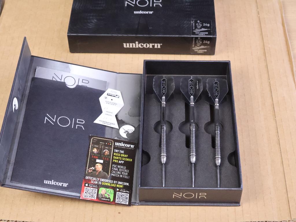 Unicorn Gary Anderson Phase 6 NOIR dartpijlen 24 gram, Sport en Fitness, Darts, Ophalen of Verzenden, Gebruikt, Pijlen