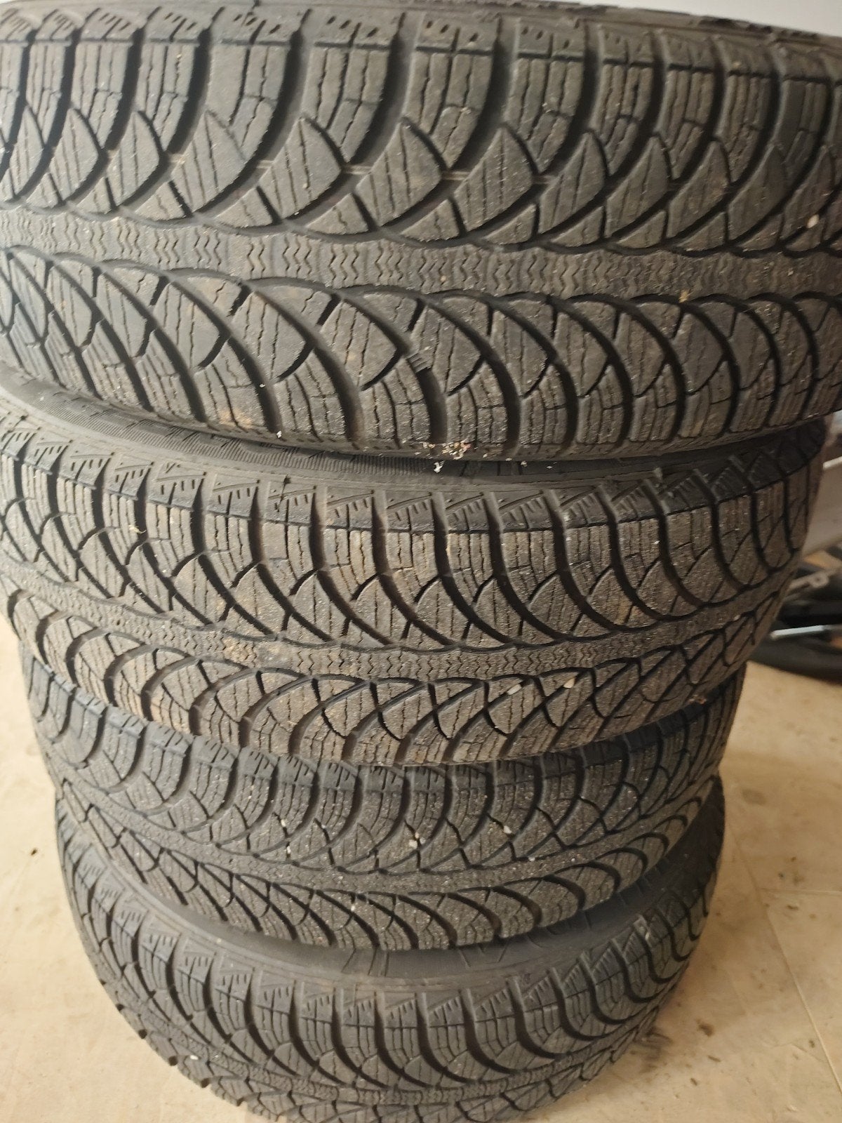 Winterbanden Fulda Montero 3 155/65 R14 met velgen, Ophalen, 14 inch, Gebruikt, 155 mm