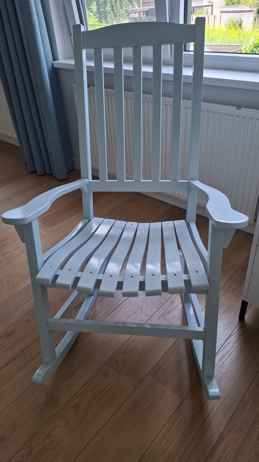 Gratis af te halen: schommelstoel, Kinderen en Baby's, Kinderkamer | Tafels en Stoelen, Ophalen, Gebruikt, Stoel(en)