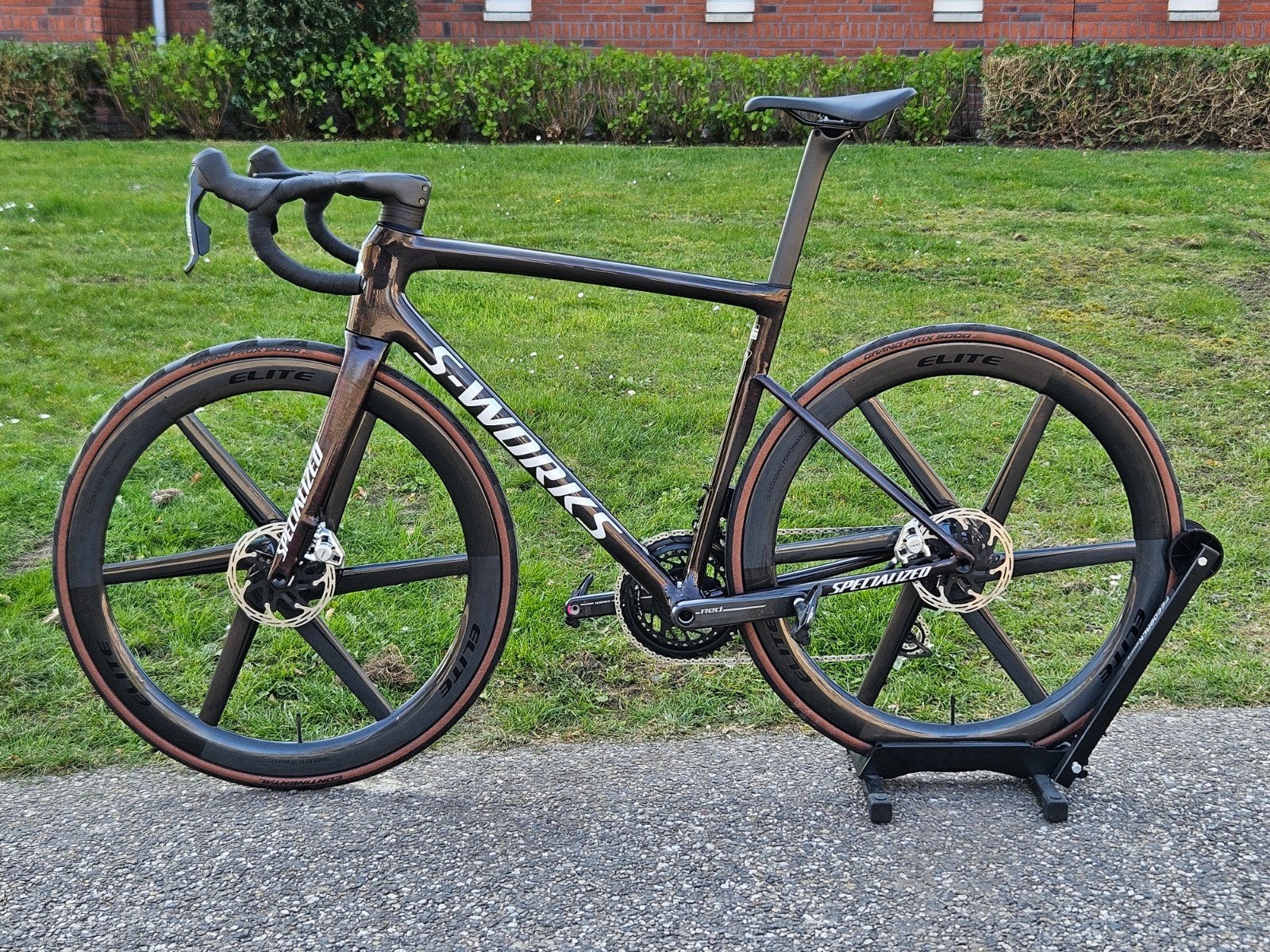 Elitewheels Velosix Carbon wielen   ( roval dt swiss zipp ), Ophalen of Verzenden, Zo goed als nieuw, Elite, Carbon