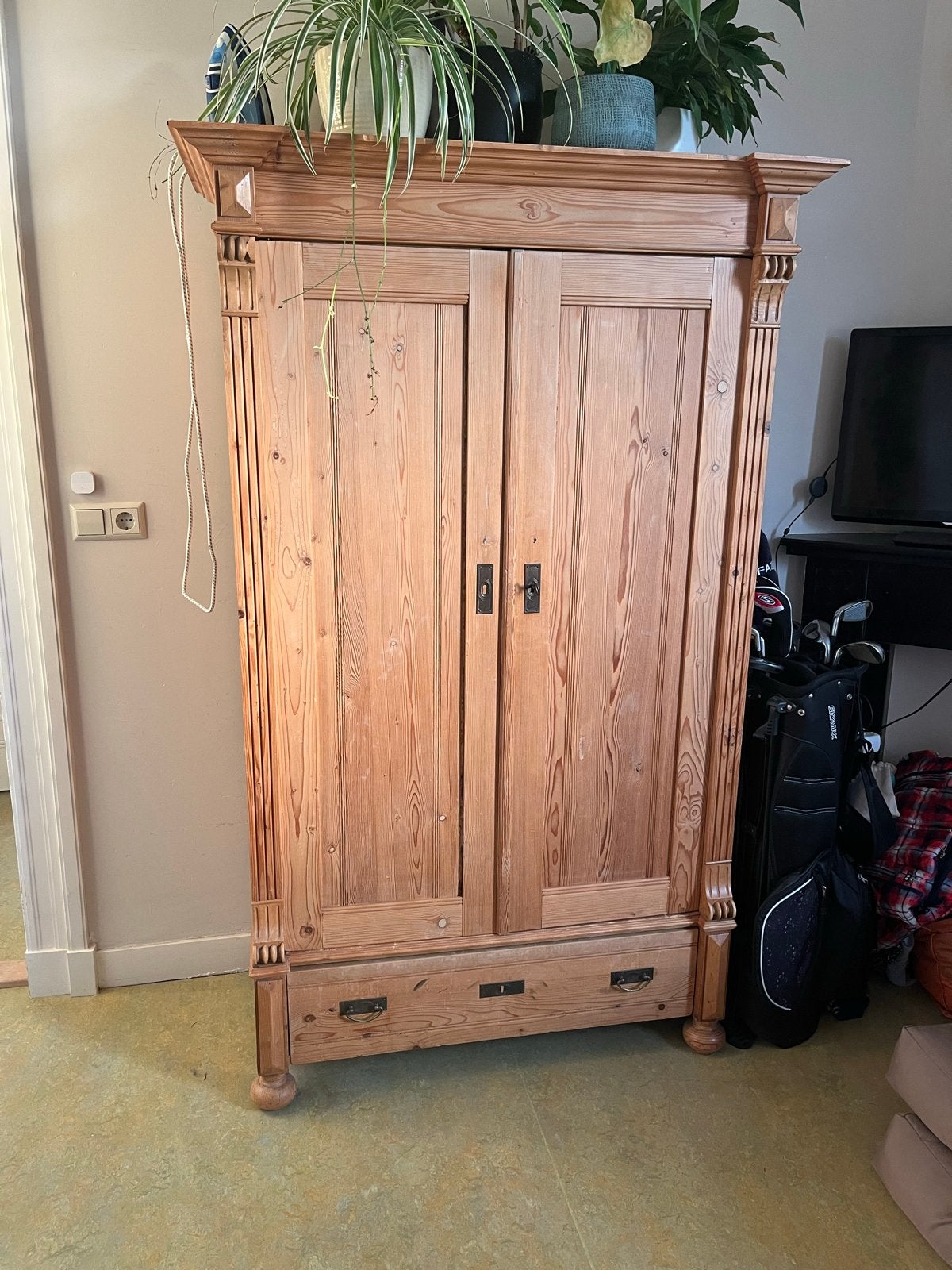 Massief houten kast met lade - 180x100x47 cm, Ophalen