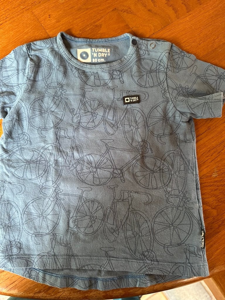 shirtje maat 80, Kinderen en Baby's, Babykleding | Maat 80, Tumble 'n Dry, Ophalen of Verzenden, Zo goed als nieuw, Jongetje