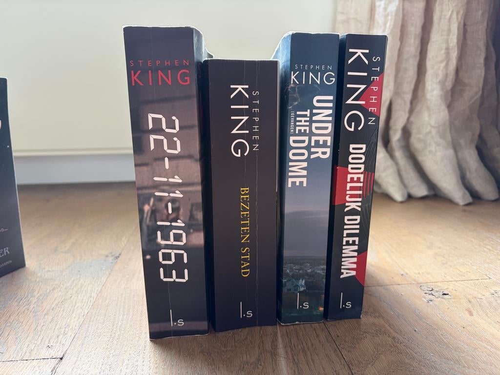 Stephen King Boeken - De Donkere Toren Serie & Meer, Ophalen of Verzenden, Gelezen