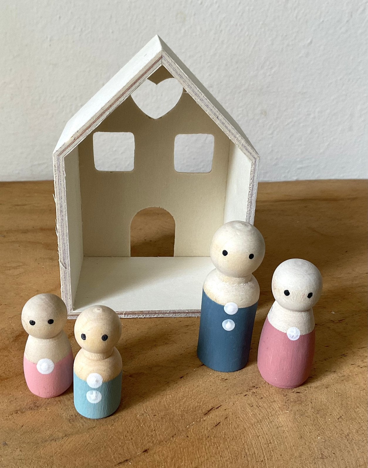 Setje Pegdoll familie met huisje, Ophalen of Verzenden, Zo goed als nieuw