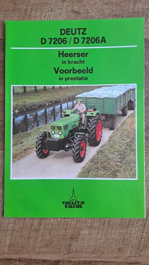 Oude folder DEUTZ FAHR D 7206 / D 7206A  tractor, trekker, Ophalen of Verzenden, Zo goed als nieuw, Folder