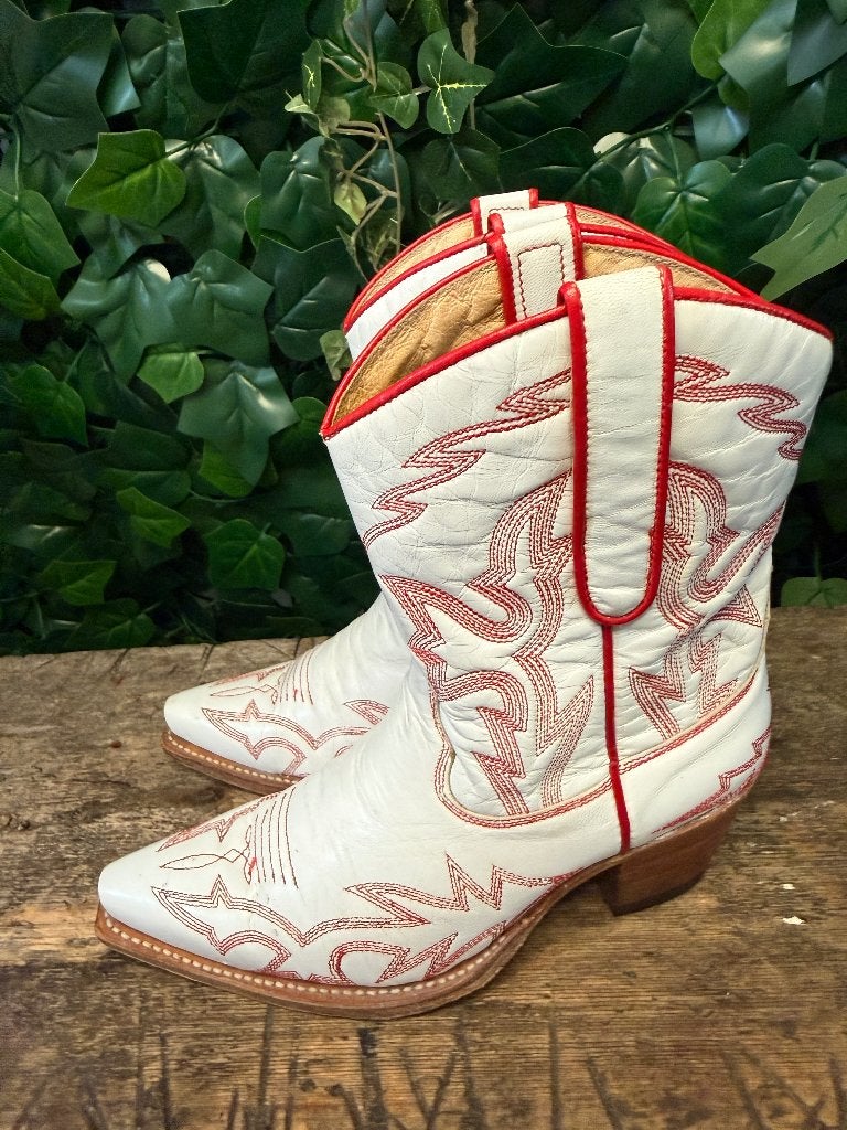 zo goed als nieuw volledig leren laarzen van Sendra maat 36, Sendra, Wit, Lage of Enkellaarzen, Ophalen of Verzenden
