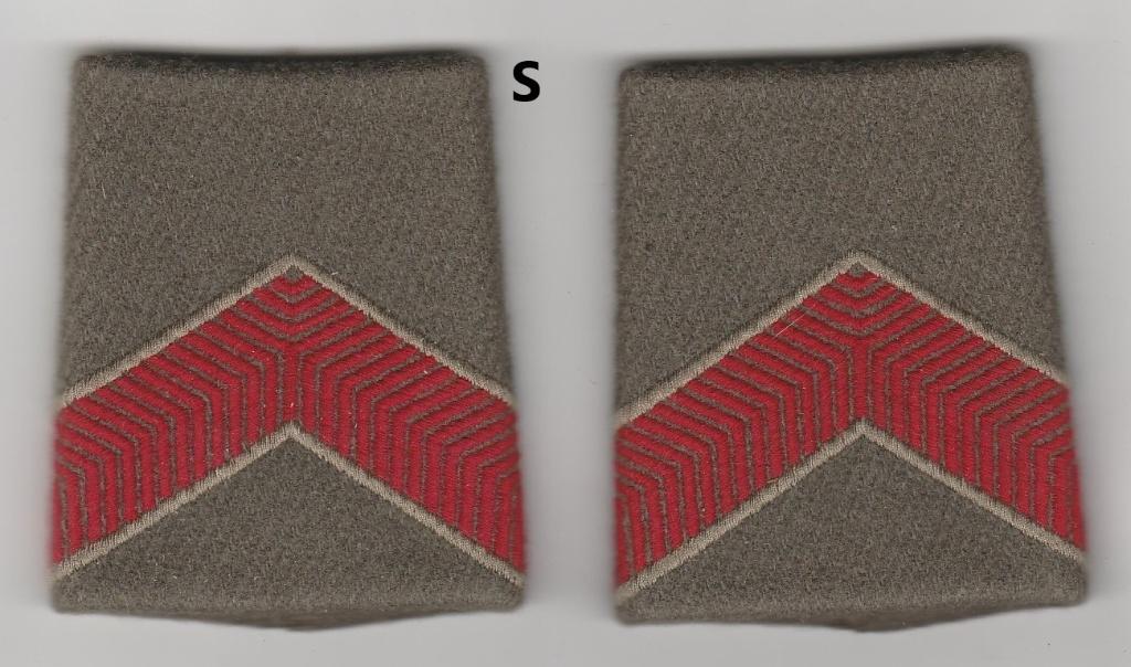 Set rangen epauletten Soldaat 2e kl (Winterjas), Verzenden, Landmacht, Nederland, Embleem of Badge