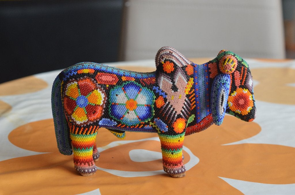 Huichol kralen art Mexico koe, Ophalen of Verzenden