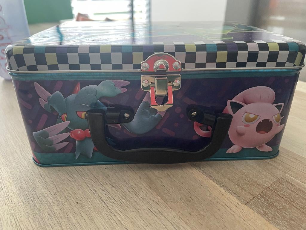 pokemon kaarten verzamel doos, Ophalen of Verzenden, Zo goed als nieuw, Overige typen