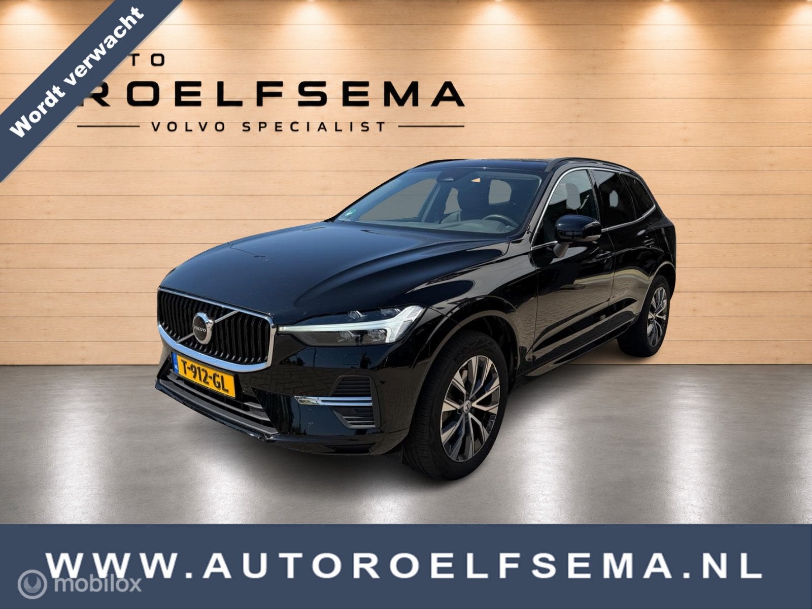 Volvo XC60 2.0 B5 Momentum Business | Adaptive Cruise | Trek, Dealer onderhouden, 4 cilinders, 1969 cc, Zwart
