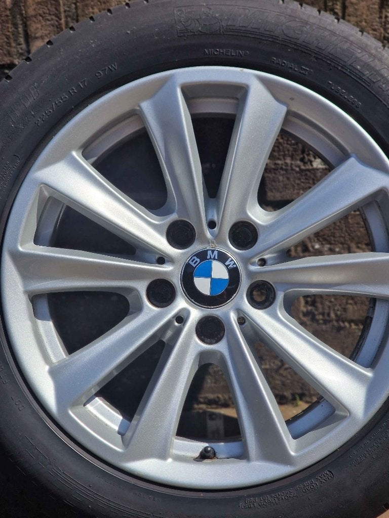 BMW 17 inch lichtmetalen velgen + banden 225/55 R17, Auto-onderdelen, Banden en Velgen, Banden en Velgen, Zomerbanden, 17 inch
