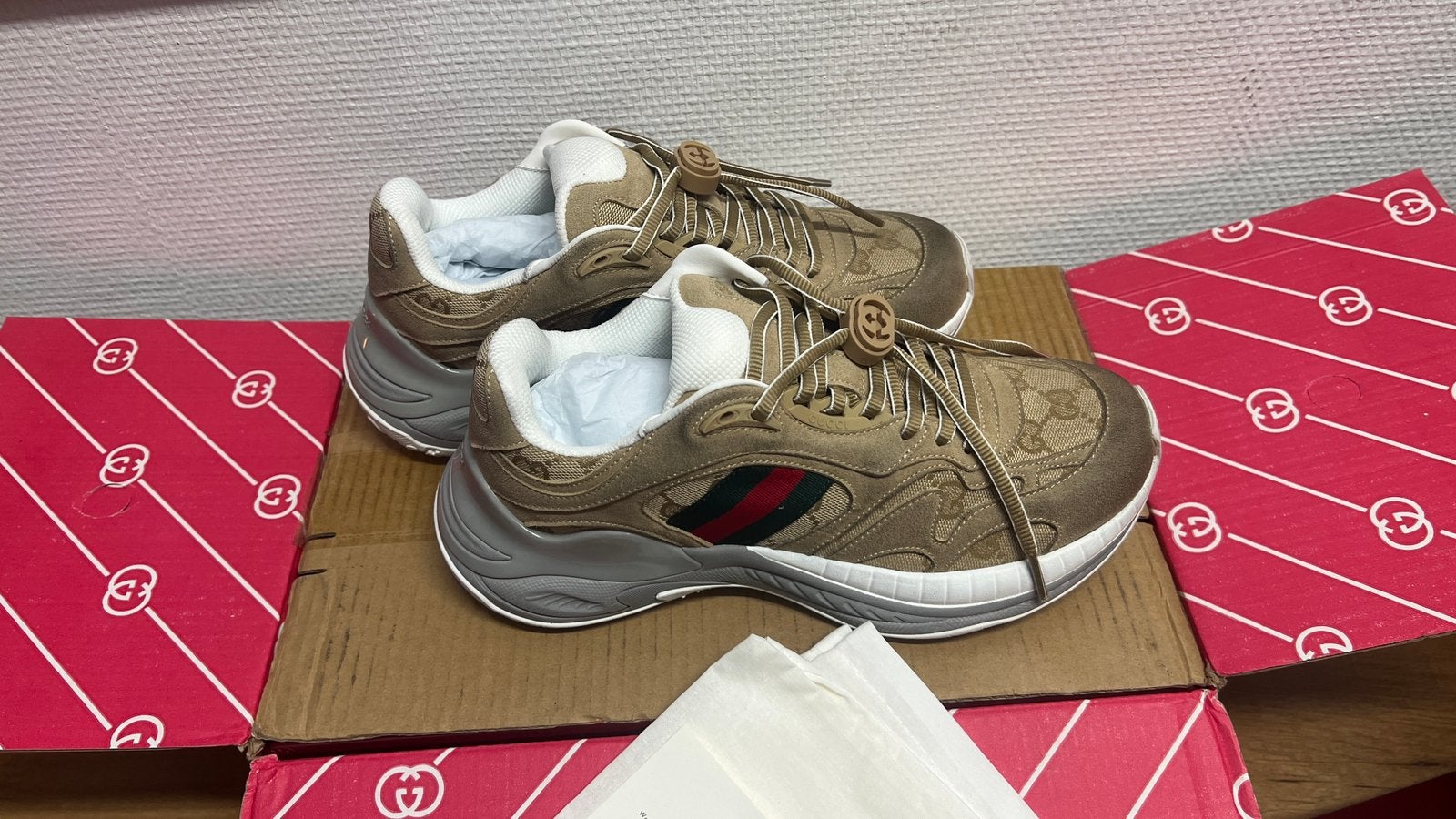 Gucci 2.0 Sneakers Beige Nieuw 2026 Maat 41, Overige kleuren, Nieuw, Ophalen of Verzenden, Sneakers of Gympen