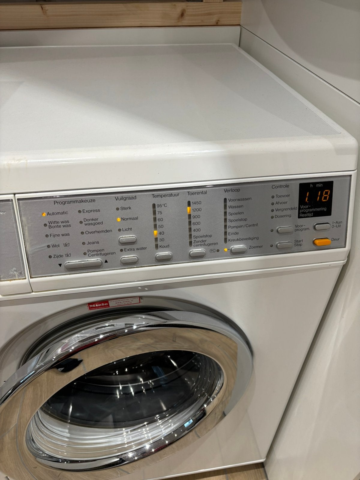Foto 3 van Miele V5845 wasmachine