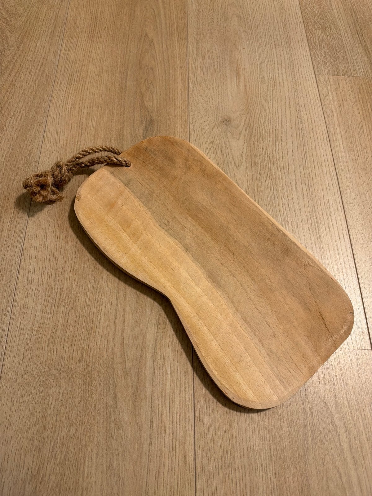 Houten broodplank / serveerplank met touw, Gebruikt, Hout, Snij-/serveerplank, Ophalen of Verzenden