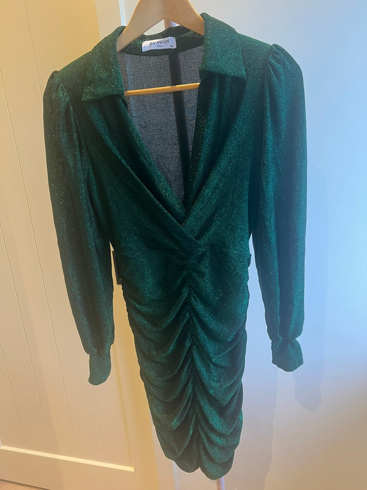 Donkergroene glitter cocktail jurk mt 38, Maat 38/40 (M), Ophalen of Verzenden, Zo goed als nieuw, Boven de knie