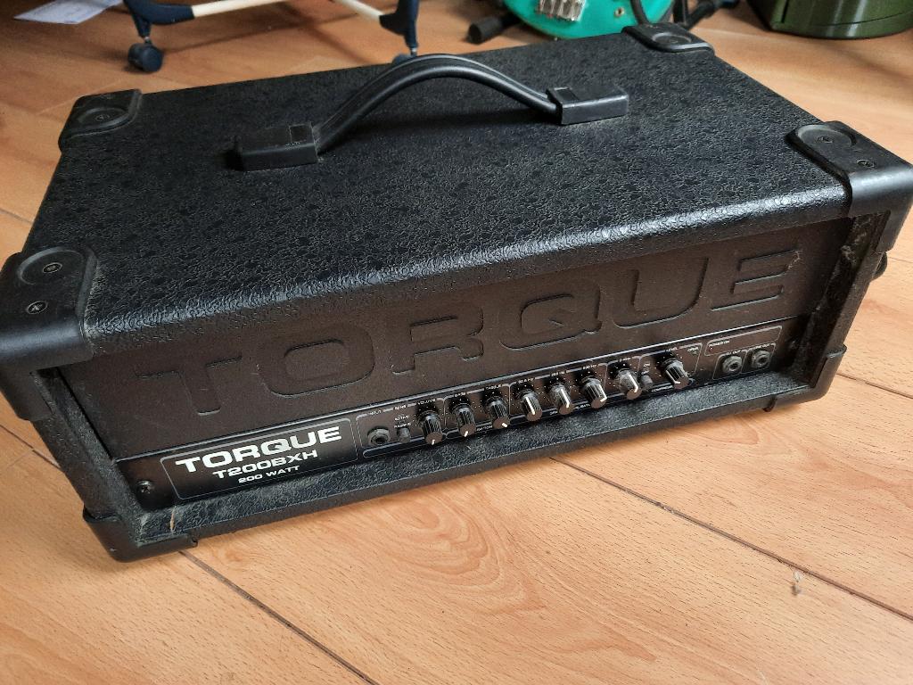 200 Watt basversterker - Torque T200BXH, Ophalen, Gebruikt, Basgitaar, 100 watt of meer