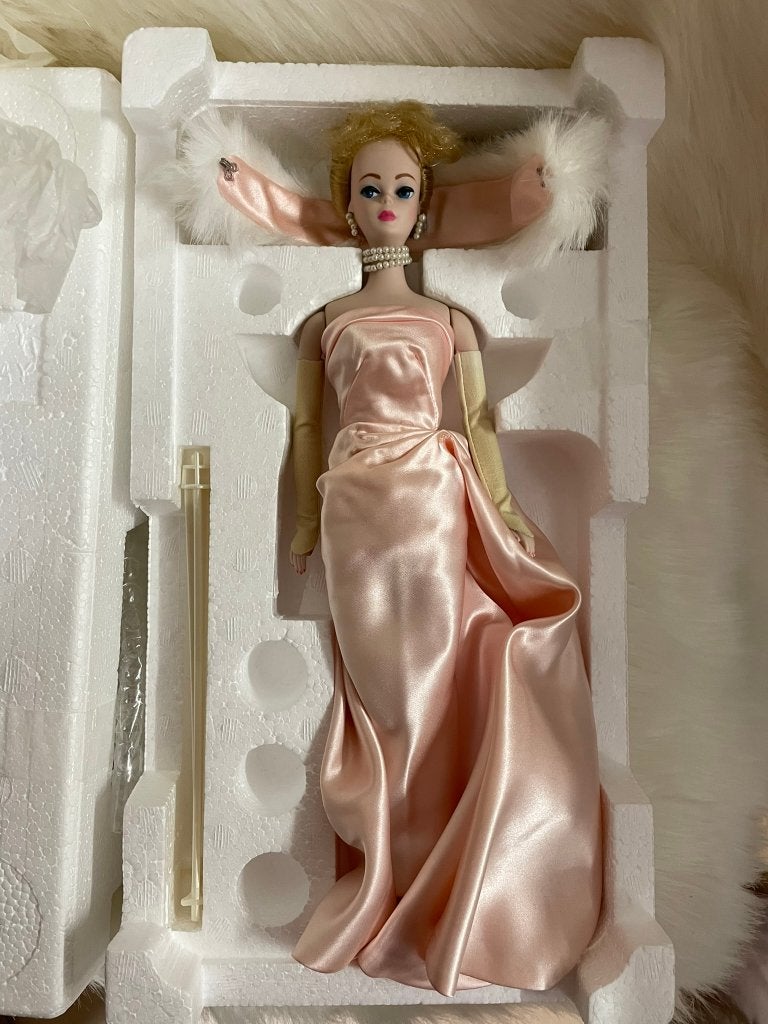 Barbie porselein Enchanted Evening, 1986, Ophalen of Verzenden, Zo goed als nieuw, Fashion Doll