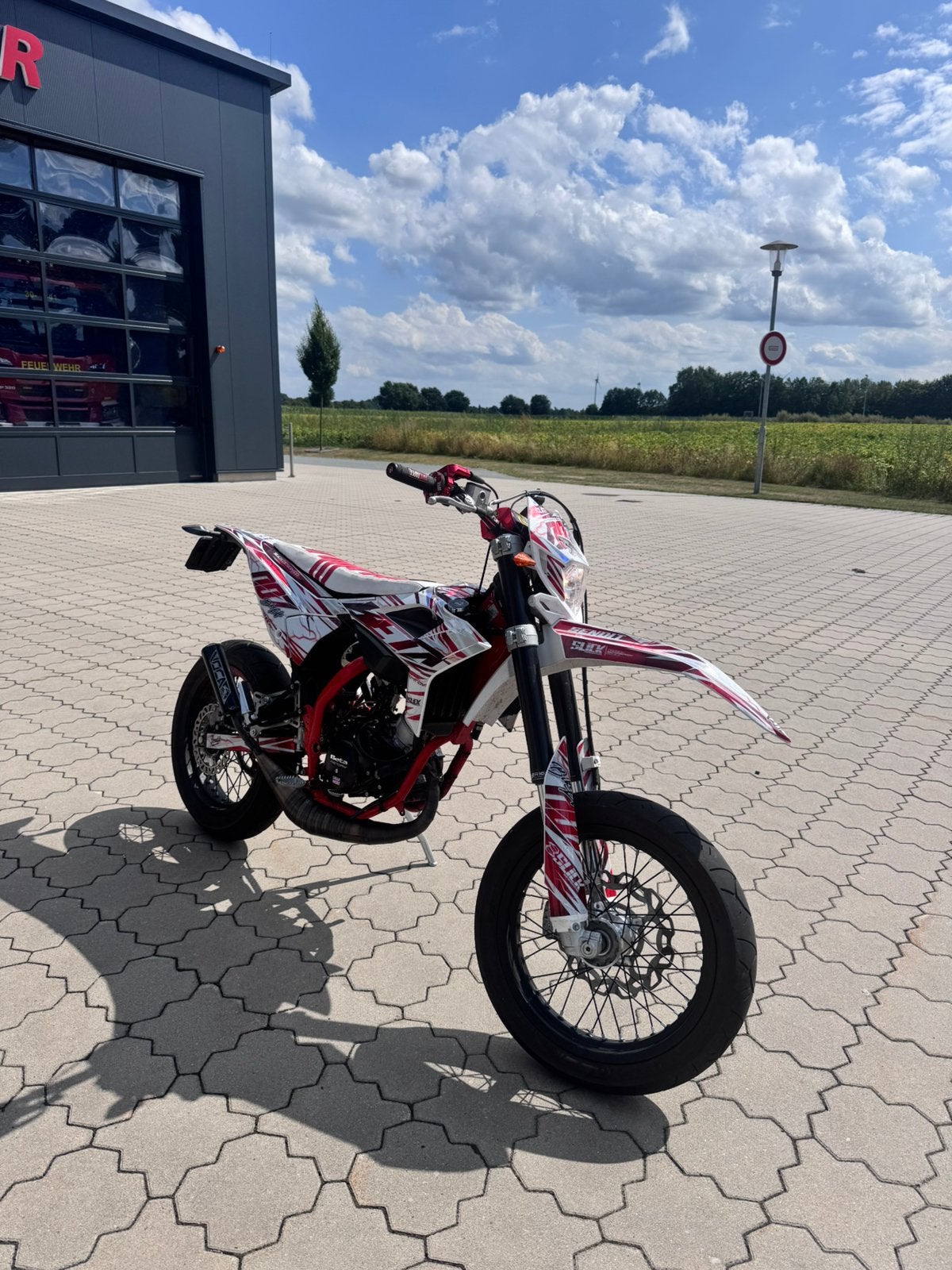 Beta RR50 Track 2025 1392Km!, Ophalen, Zo goed als nieuw