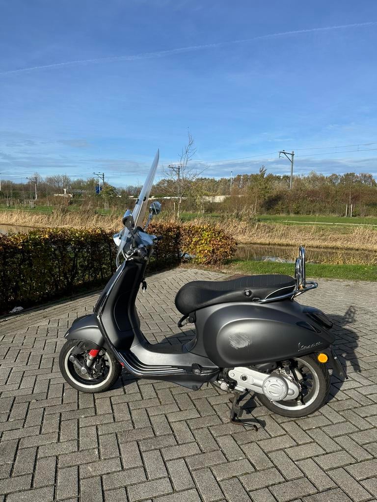 Vespa sprint, Fietsen en Brommers, Scooters | Vespa, Ophalen, Gebruikt, Maximaal 45 km/u, Vespa S