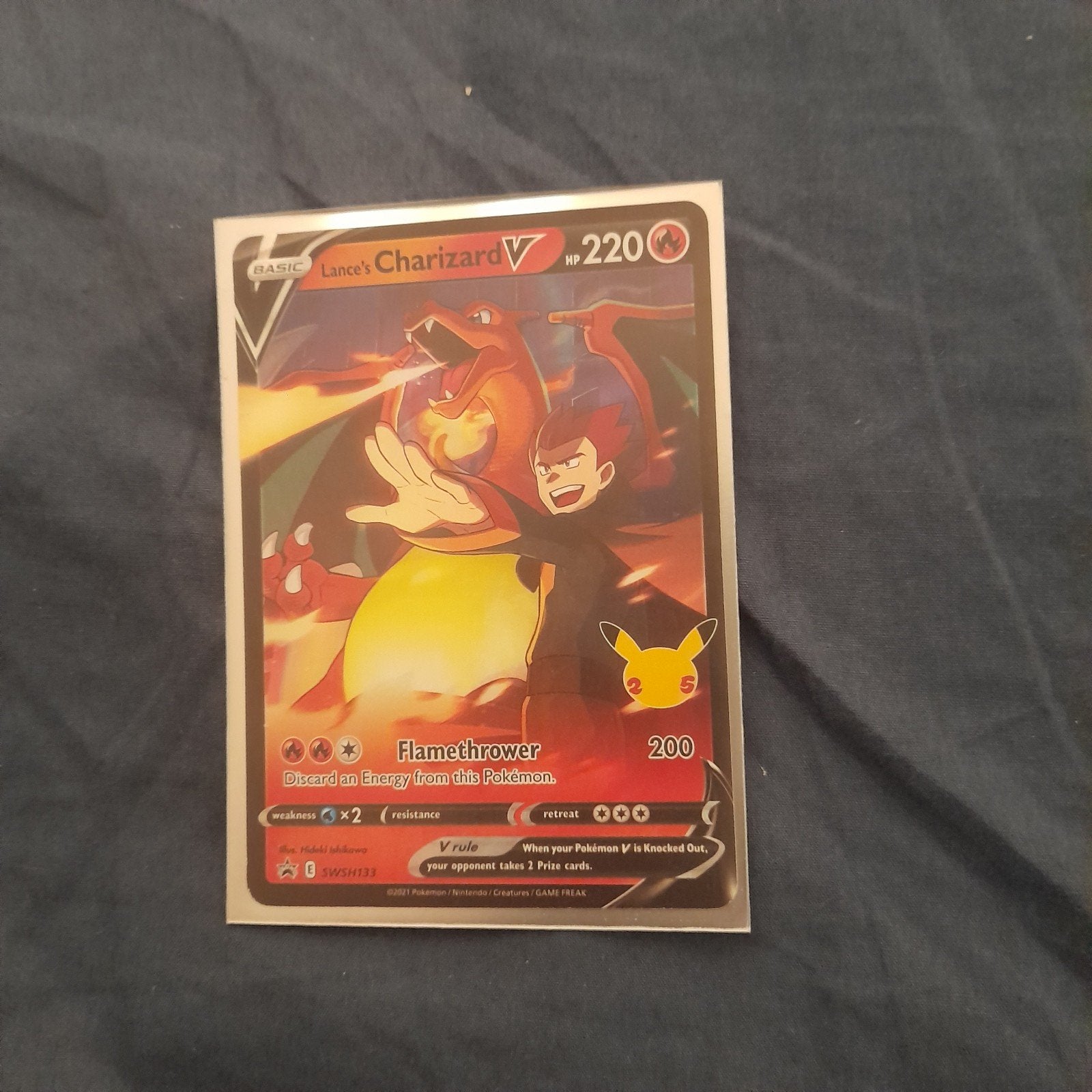Lance's Charizard V SWSH133 Pokémon Kaart Celebrations, Ophalen of Verzenden, Zo goed als nieuw, Losse kaart