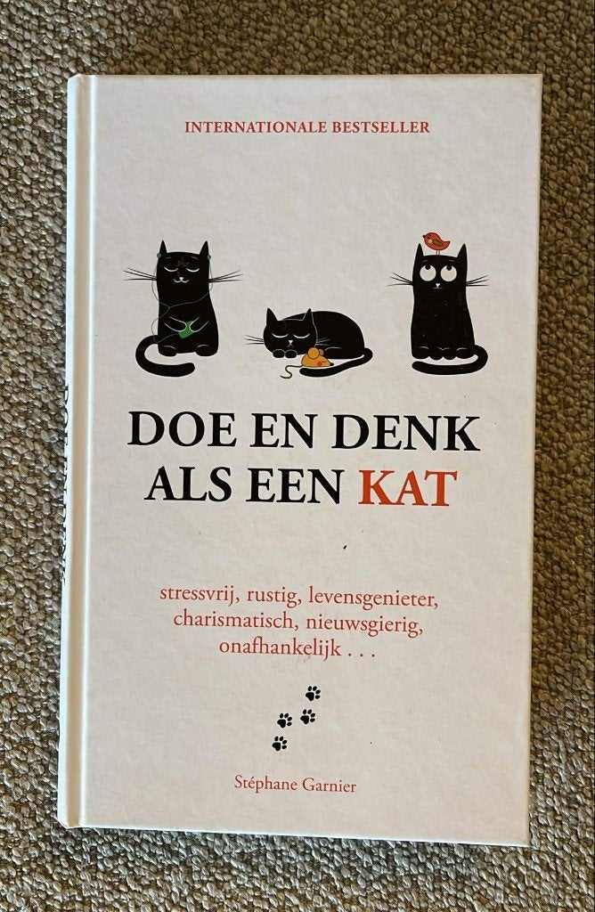 Boek: Doe en denk als een kat, Boeken, Ophalen of Verzenden, Gelezen, Verhalen