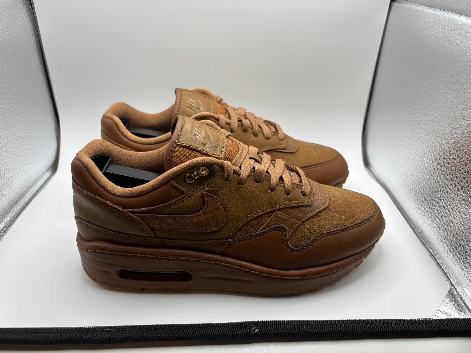 Nike Air Max 1 87 Luxe Ale Brown DV3888-200 Maat: 38.5/7.5, Bruin, Nike, Ophalen of Verzenden, Sneakers of Gympen