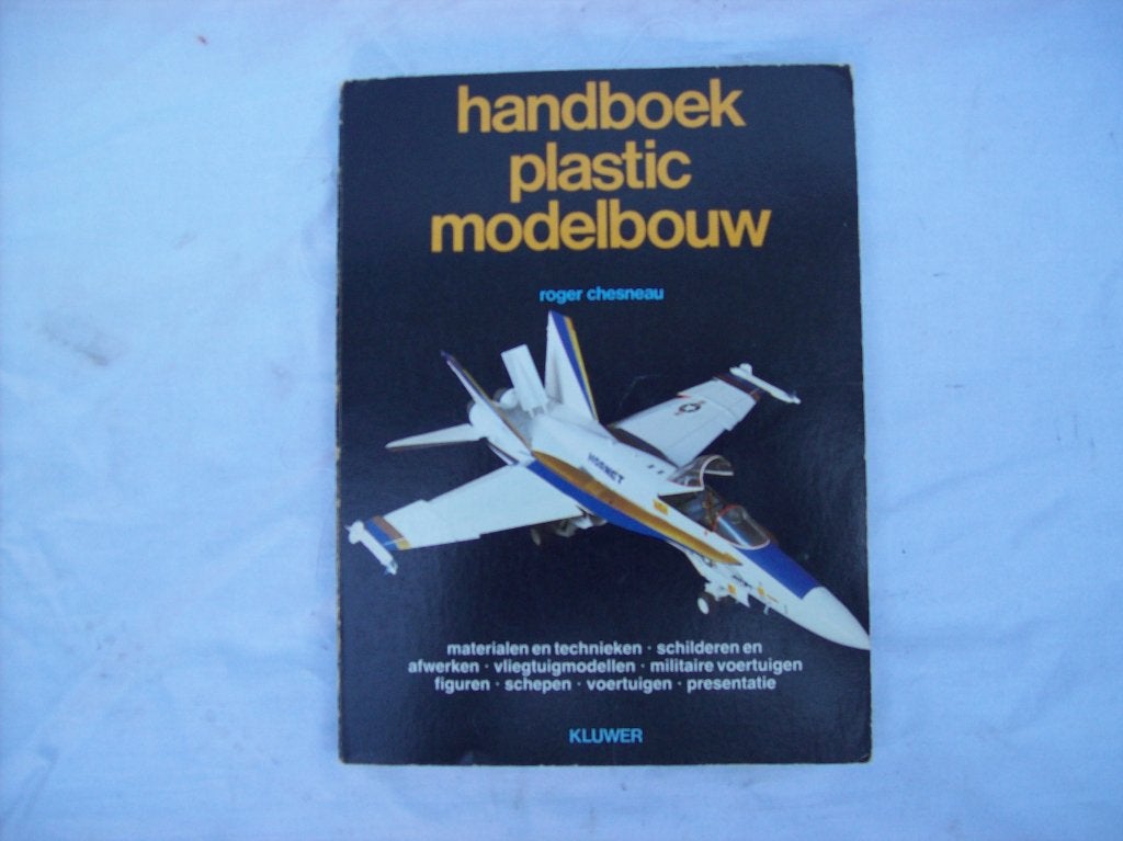 Handboek plastic modelbouw, Ophalen of Verzenden, Overige onderwerpen