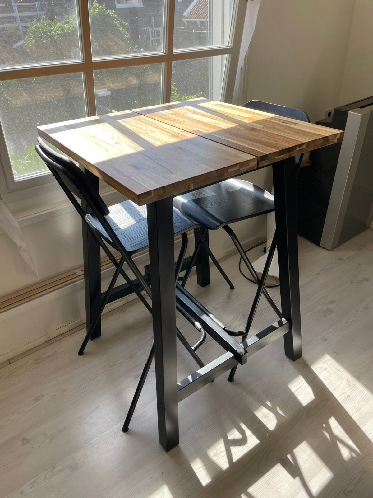 Skogsta Bar tafel + 2 hoge stoelen, Ophalen, Gebruikt, 50 tot 100 cm, Bar